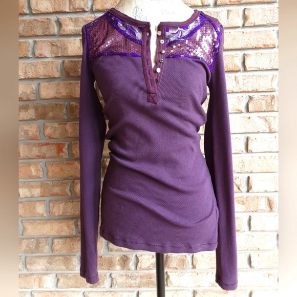 RARE Free People Sequin Thermal Henley Shirt Vintage Mismatched Buttons - Picture 1 of 13